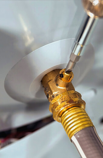 https://sinagrahotwater.com.au/uploads/2025/06/gas-hot-water-system-23833.jpg